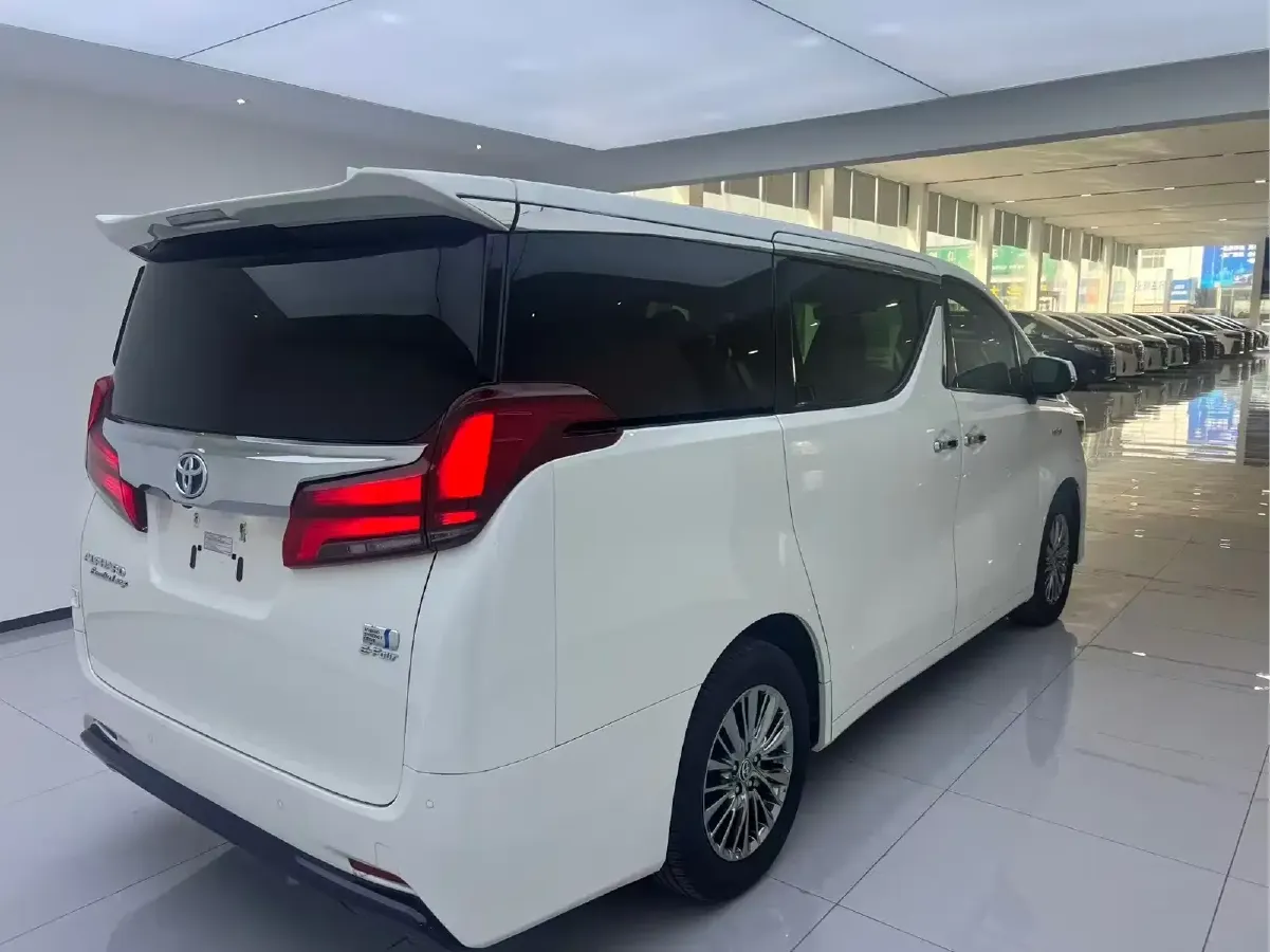 2021 Toyota Alphard 2.5L 117HP L4 E-CVT Hybrid,autocango,china used car exporter,china ev exporter,chinese used car exporter,chinese used ev exporter