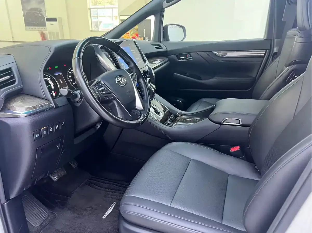 2021 Toyota Alphard 2.5L 117HP L4 E-CVT Hybrid,autocango,china used car exporter,china ev exporter,chinese used car exporter,chinese used ev exporter