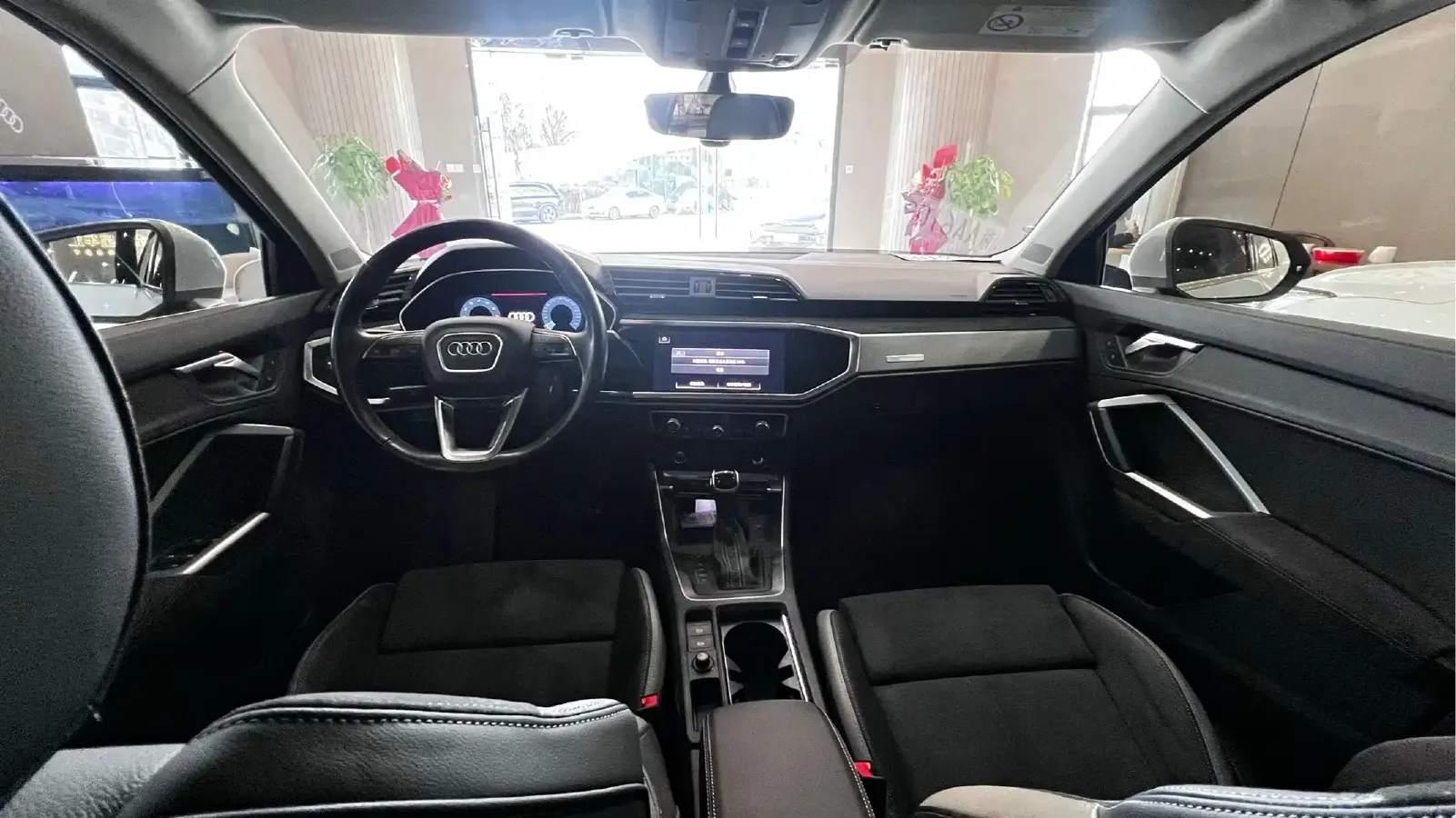 2023 Audi Q3 1.4T 150HP L4 7DCT,autocango,china used car exporter,china ev exporter,chinese used car exporter,chinese used ev exporter