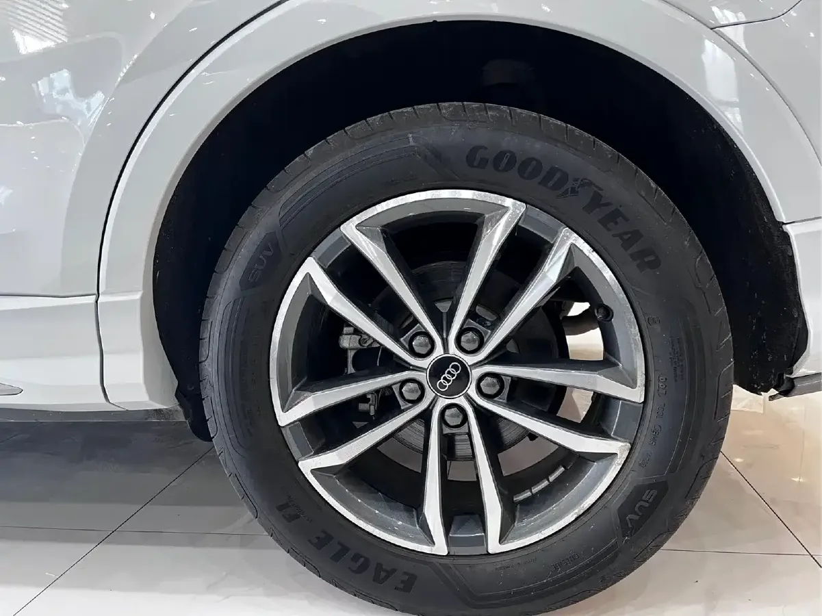 2023 Audi Q3 1.4T 150HP L4 7DCT,autocango,china used car exporter,china ev exporter,chinese used car exporter,chinese used ev exporter