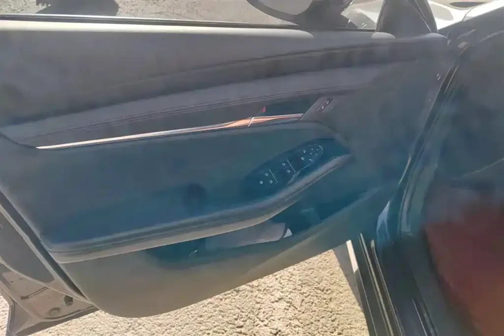 2022 Mazda 3 Axela 2.0L 158HP L4 6AT,autocango,china used car exporter,china ev exporter,chinese used car exporter,chinese used ev exporter