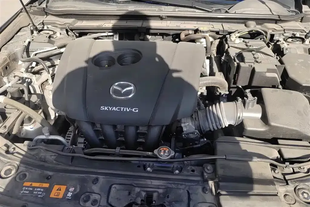 2022 Mazda 3 Axela 2.0L 158HP L4 6AT,autocango,china used car exporter,china ev exporter,chinese used car exporter,chinese used ev exporter