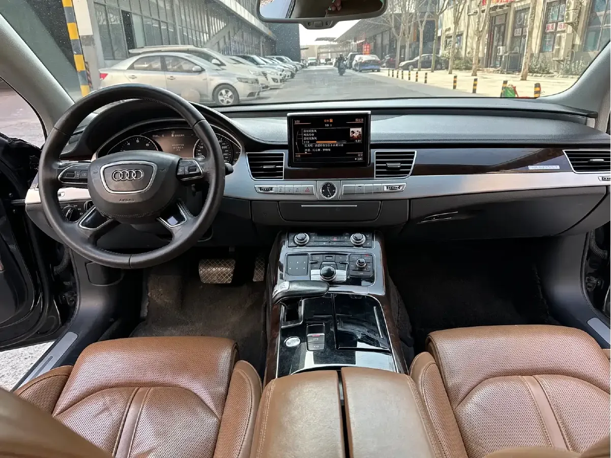 2014 Audi A8 3.0T 290HP V6 8AT,autocango,china used car exporter,china ev exporter,chinese used car exporter,chinese used ev exporter