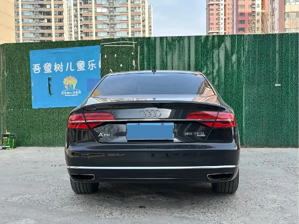 2014 Audi A8 3.0T 290HP V6 8AT,autocango,china used car exporter,china ev exporter,chinese used car exporter,chinese used ev exporter