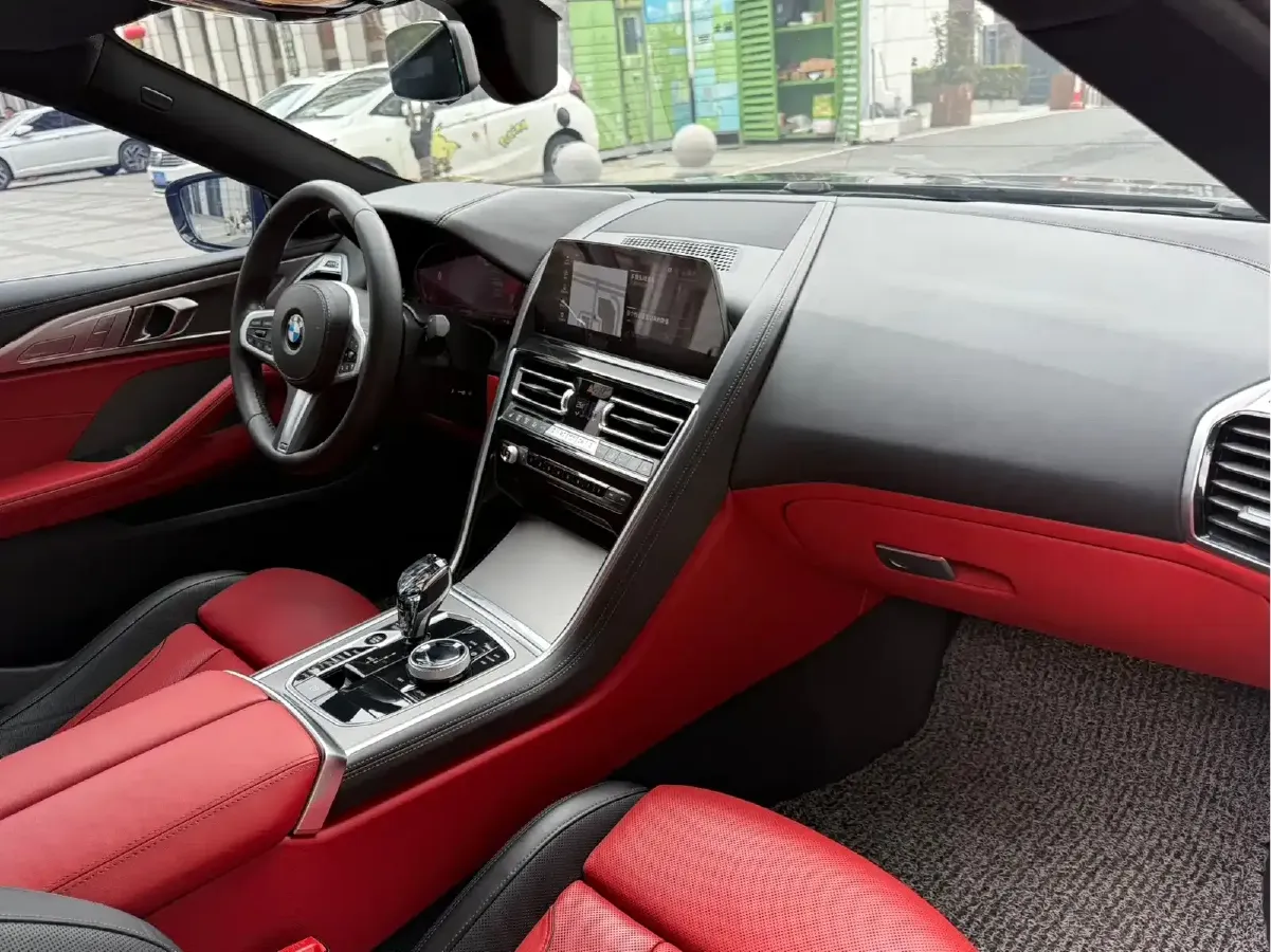 2019 BMW 8 Series 3.0T 340HP L6 8AT,autocango,china used car exporter,china ev exporter,chinese used car exporter,chinese used ev exporter