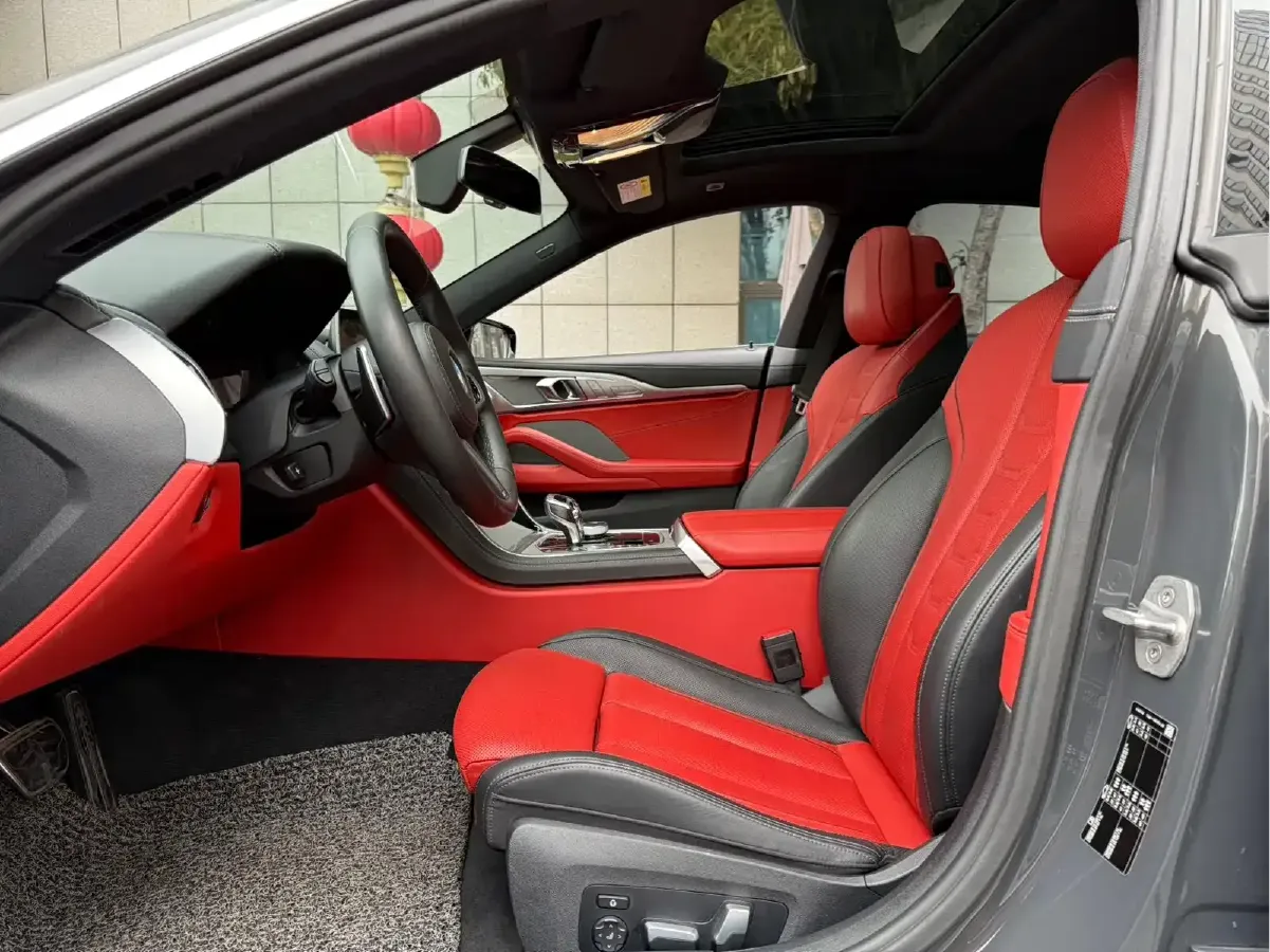 2019 BMW 8 Series 3.0T 340HP L6 8AT,autocango,china used car exporter,china ev exporter,chinese used car exporter,chinese used ev exporter