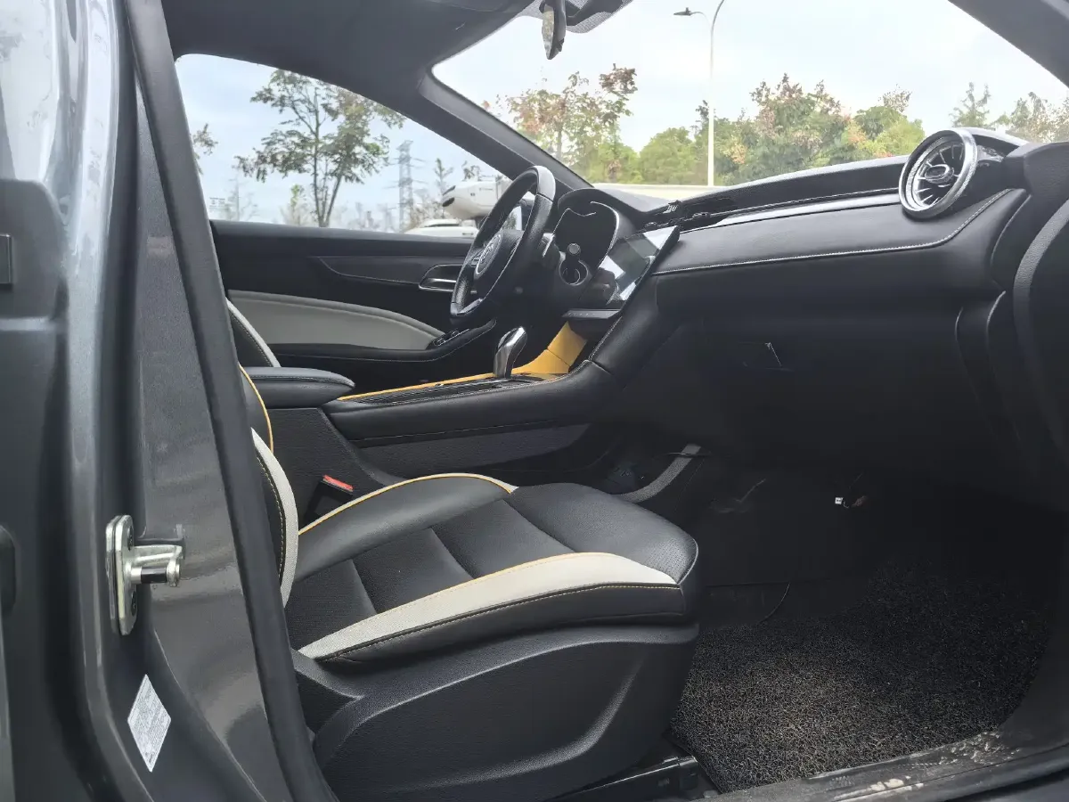 2021 MG MG6 1.5T 181HP L4 7DCT,autocango,china used car exporter,china ev exporter,chinese used car exporter,chinese used ev exporter