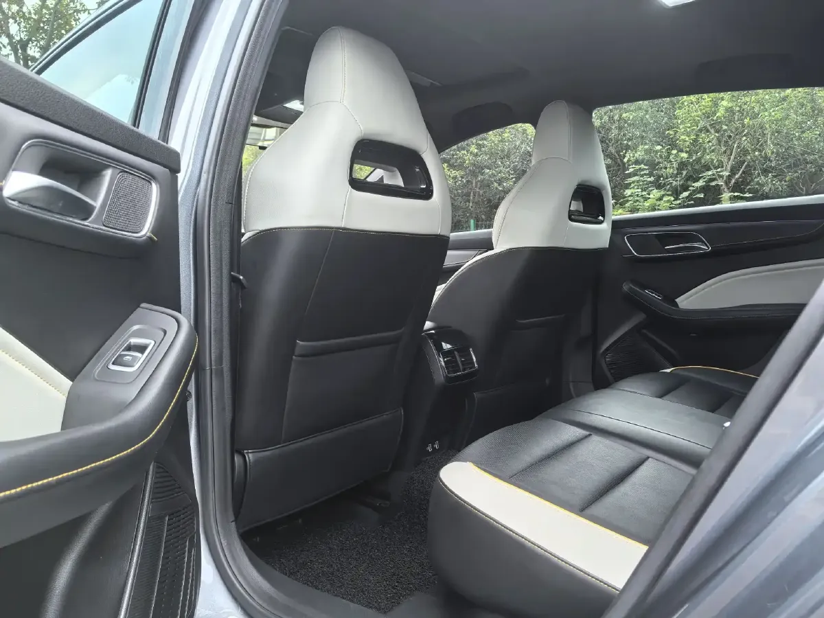 2021 MG MG6 1.5T 181HP L4 7DCT,autocango,china used car exporter,china ev exporter,chinese used car exporter,chinese used ev exporter