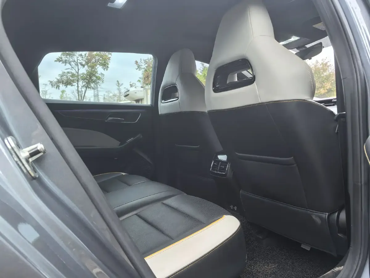 2021 MG MG6 1.5T 181HP L4 7DCT,autocango,china used car exporter,china ev exporter,chinese used car exporter,chinese used ev exporter