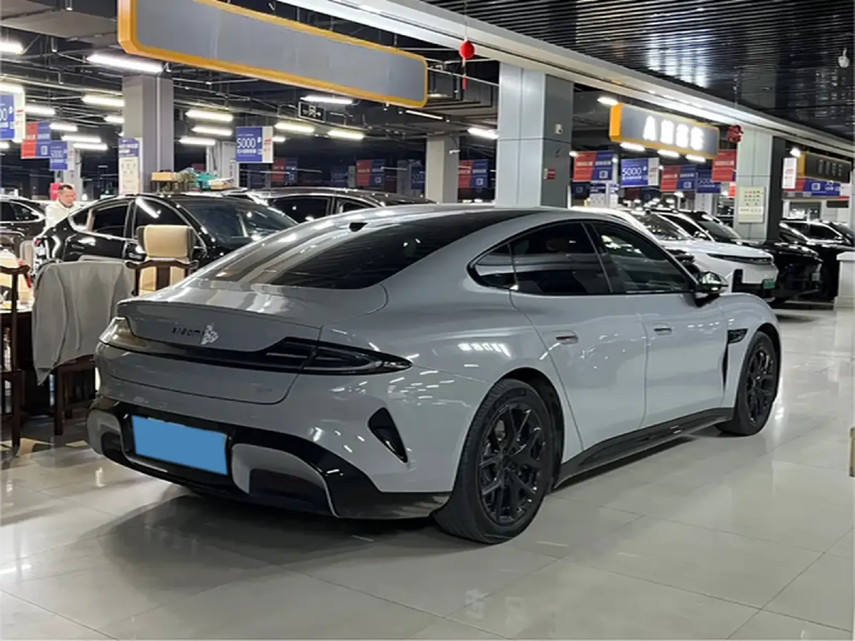 2024 MI SU7 BEV 73.6KWH,autocango,china used car exporter,china ev exporter,chinese used car exporter,chinese used ev exporter