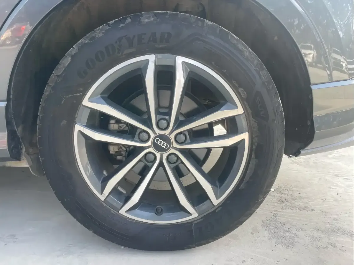 2023 Audi Q3 1.4T 150HP L4 7DCT,autocango,china used car exporter,china ev exporter,chinese used car exporter,chinese used ev exporter