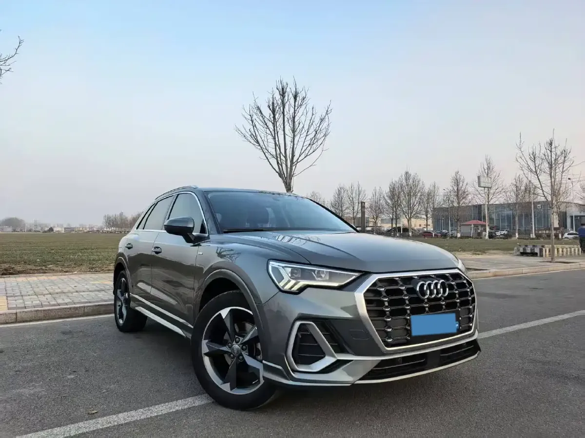 2020 Audi Q3 1.4T 150HP L4 7DCT,autocango,china used car exporter,china ev exporter,chinese used car exporter,chinese used ev exporter