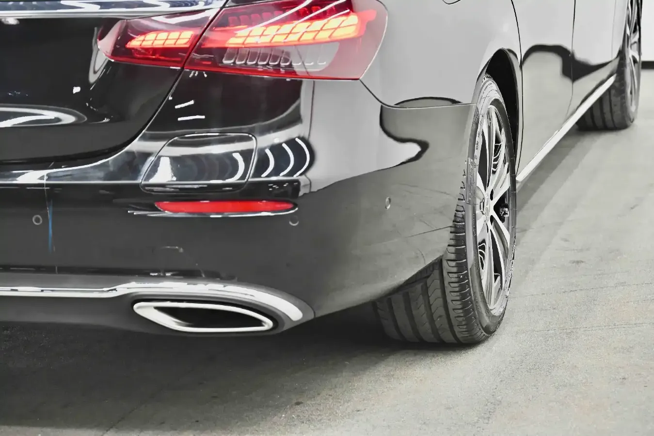 2023 Mercedes-Benz E Class 2.0T 211HP L4 9AT PHEV 25.4KWH,autocango,china used car exporter,china ev exporter,chinese used car exporter,chinese used ev exporter