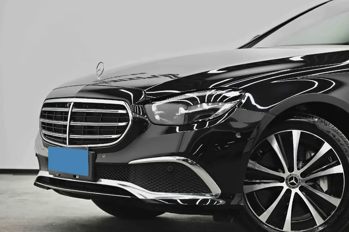 2023 Mercedes-Benz E Class 2.0T 211HP L4 9AT PHEV 25.4KWH,autocango,china used car exporter,china ev exporter,chinese used car exporter,chinese used ev exporter