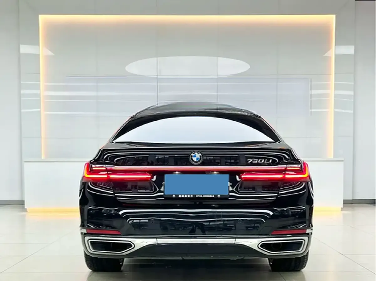 2021 BMW 7 Series 2.0T 265HP L4 8AT,autocango,china used car exporter,china ev exporter,chinese used car exporter,chinese used ev exporter