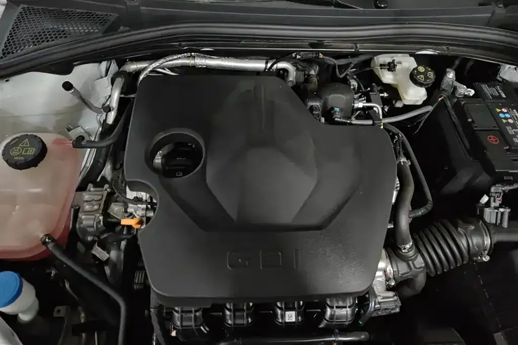 2025 MG 5 1.5L 129HP L4 CVT,autocango,china used car exporter,china ev exporter,chinese used car exporter,chinese used ev exporter