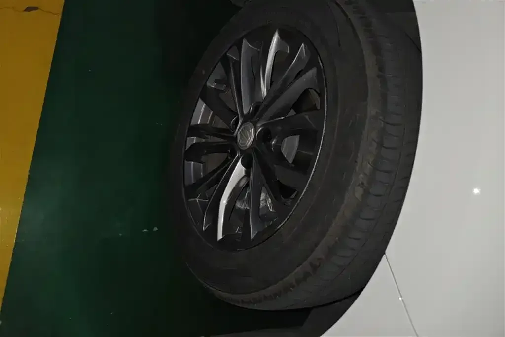 2025 MG 5 1.5L 129HP L4 CVT,autocango,china used car exporter,china ev exporter,chinese used car exporter,chinese used ev exporter