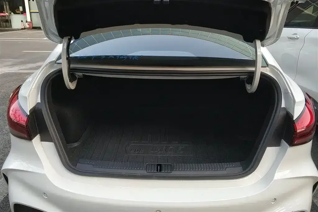 2025 MG 5 1.5L 129HP L4 CVT,autocango,china used car exporter,china ev exporter,chinese used car exporter,chinese used ev exporter