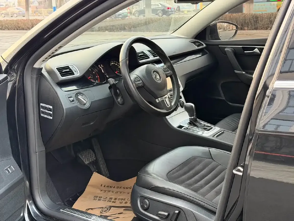 2016 Volkswagen Magotan 1.8T 160HP L4 7DCT,autocango,china used car exporter,china ev exporter,chinese used car exporter,chinese used ev exporter