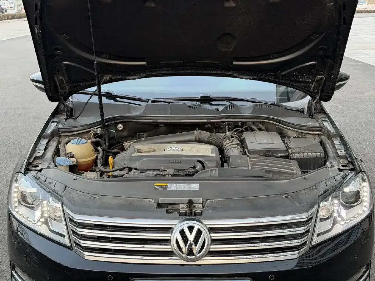 2016 Volkswagen Magotan 1.8T 160HP L4 7DCT,autocango,china used car exporter,china ev exporter,chinese used car exporter,chinese used ev exporter