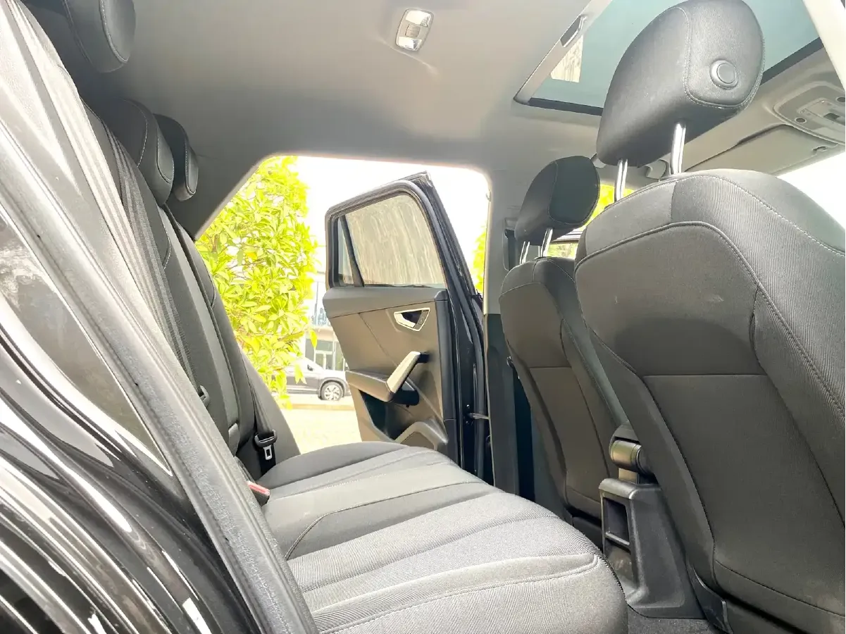 2021 Audi Q2L 1.4T 150HP L4 7DCT,autocango,china used car exporter,china ev exporter,chinese used car exporter,chinese used ev exporter