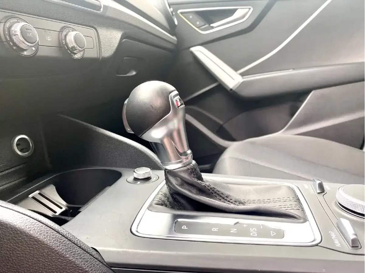 2021 Audi Q2L 1.4T 150HP L4 7DCT,autocango,china used car exporter,china ev exporter,chinese used car exporter,chinese used ev exporter