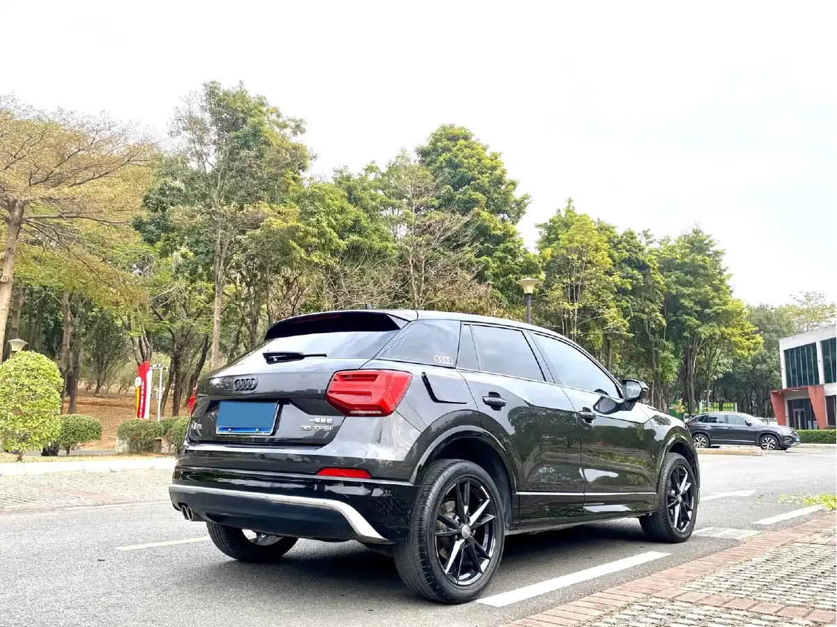 2021 Audi Q2L 1.4T 150HP L4 7DCT,autocango,china used car exporter,china ev exporter,chinese used car exporter,chinese used ev exporter