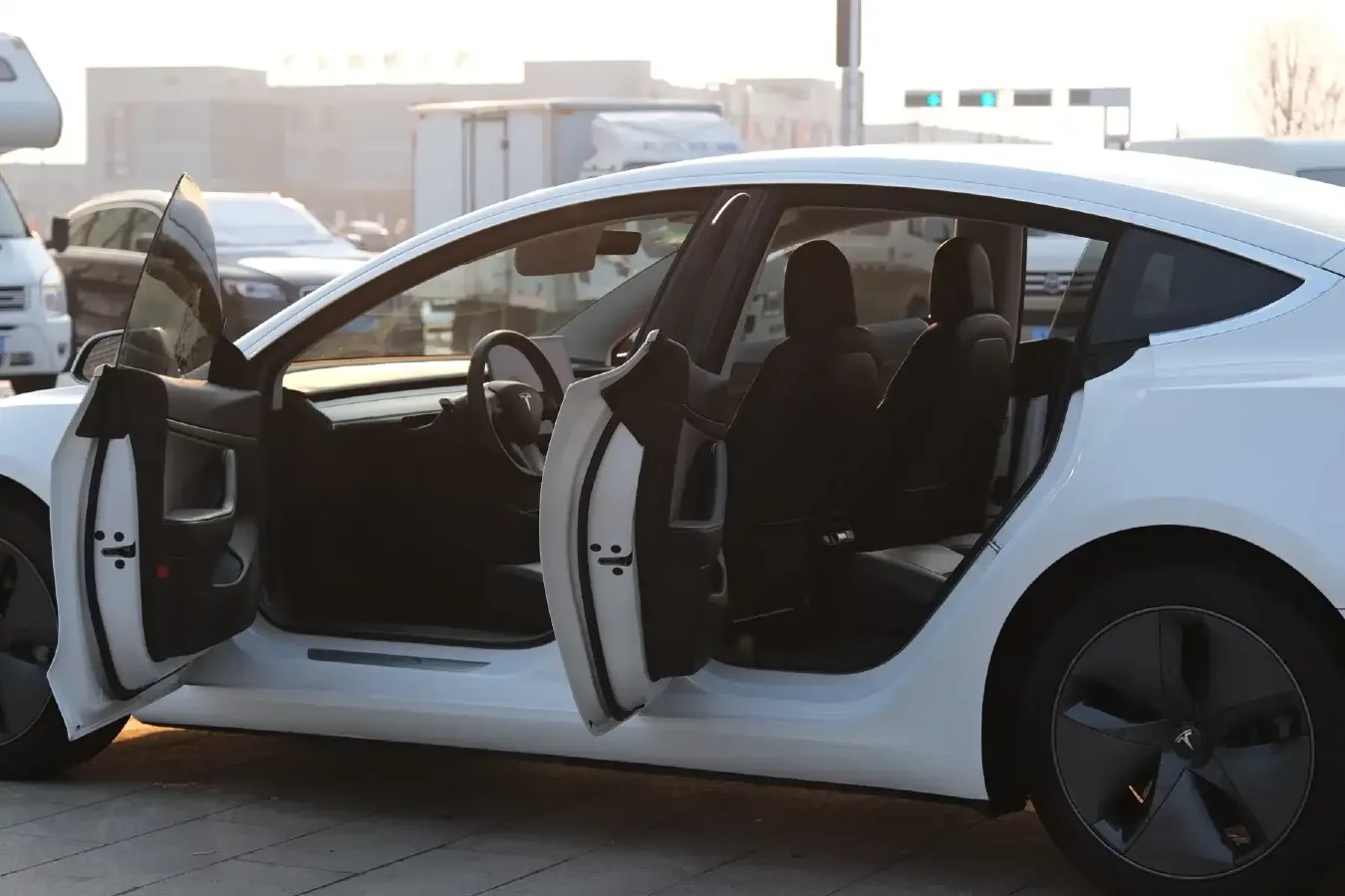 2020 Tesla Model 3 BEV 76.8KWH,autocango,china used car exporter,china ev exporter,chinese used car exporter,chinese used ev exporter