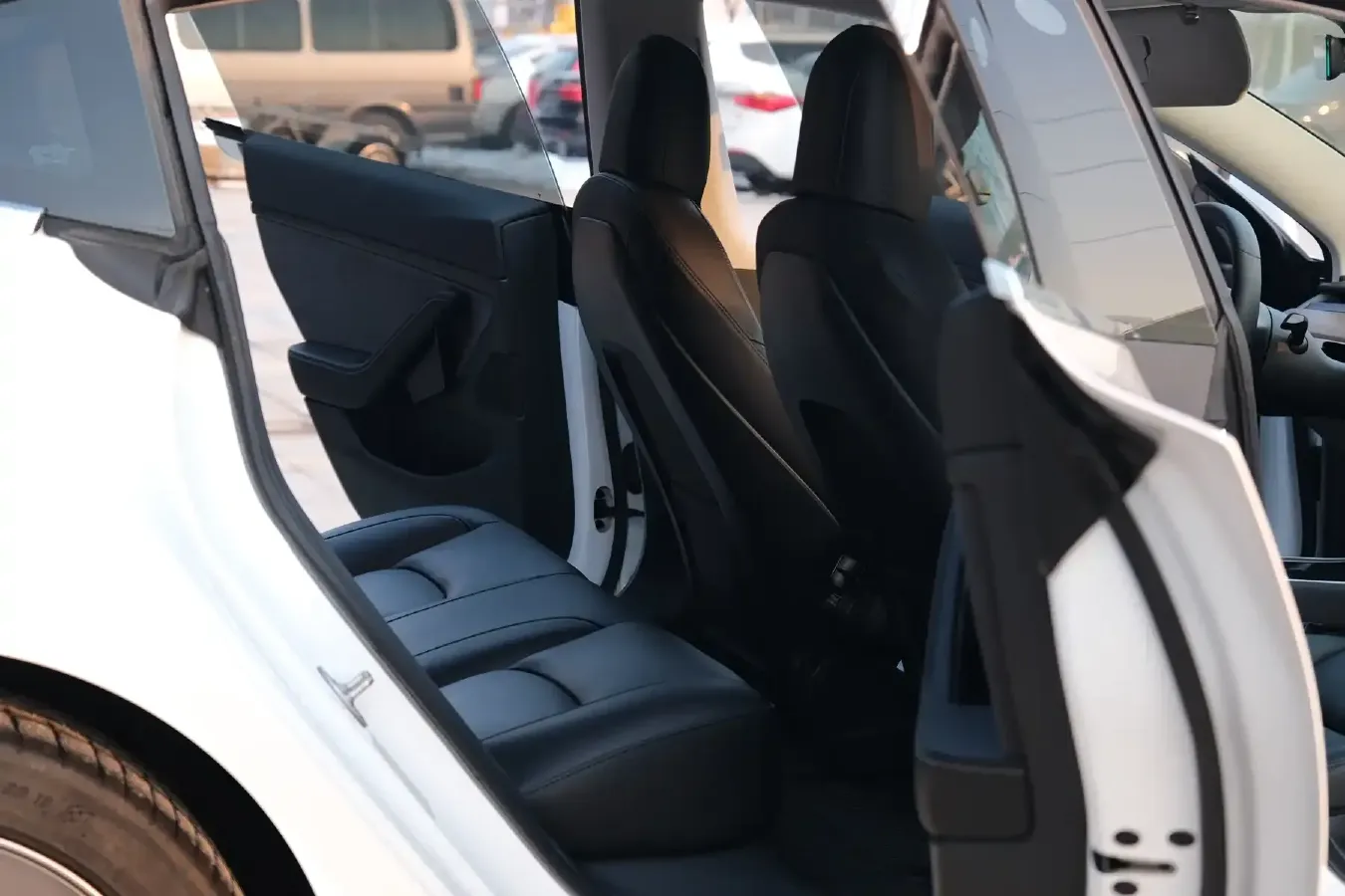 2020 Tesla Model 3 BEV 76.8KWH,autocango,china used car exporter,china ev exporter,chinese used car exporter,chinese used ev exporter