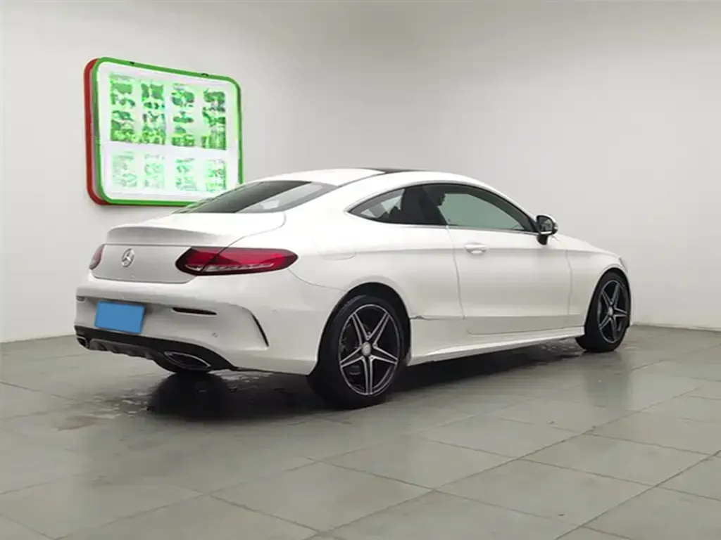 2017 Mercedes-Benz C Class 2.0T 184HP L4 7AT,autocango,china used car exporter,china ev exporter,chinese used car exporter,chinese used ev exporter