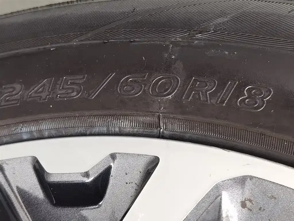 2023 Haval H5 2.0T 224HP L4 8AT,autocango,china used car exporter,china ev exporter,chinese used car exporter,chinese used ev exporter