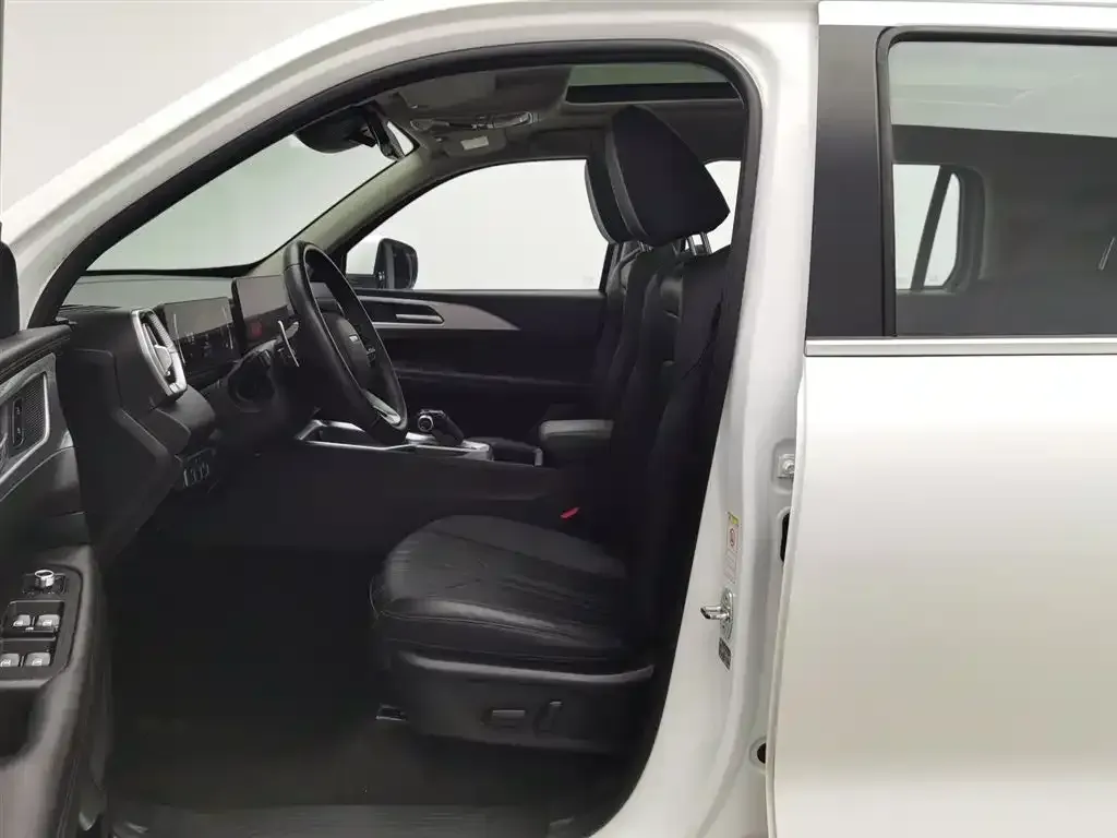 2023 Haval H5 2.0T 224HP L4 8AT,autocango,china used car exporter,china ev exporter,chinese used car exporter,chinese used ev exporter