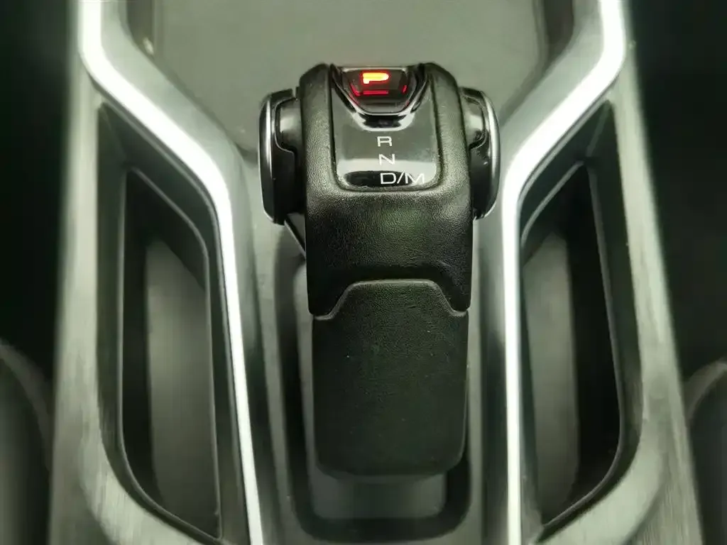 2023 Haval H5 2.0T 224HP L4 8AT,autocango,china used car exporter,china ev exporter,chinese used car exporter,chinese used ev exporter