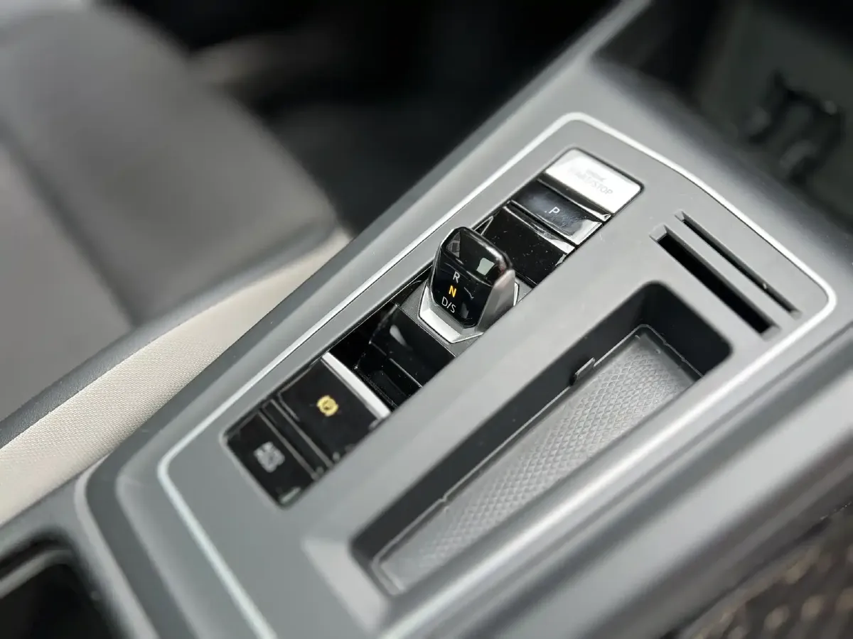 2021 Volkswagen Golf 1.4T 150HP L4 7DCT,autocango,china used car exporter,china ev exporter,chinese used car exporter,chinese used ev exporter