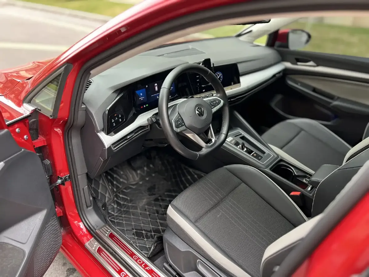 2021 Volkswagen Golf 1.4T 150HP L4 7DCT,autocango,china used car exporter,china ev exporter,chinese used car exporter,chinese used ev exporter