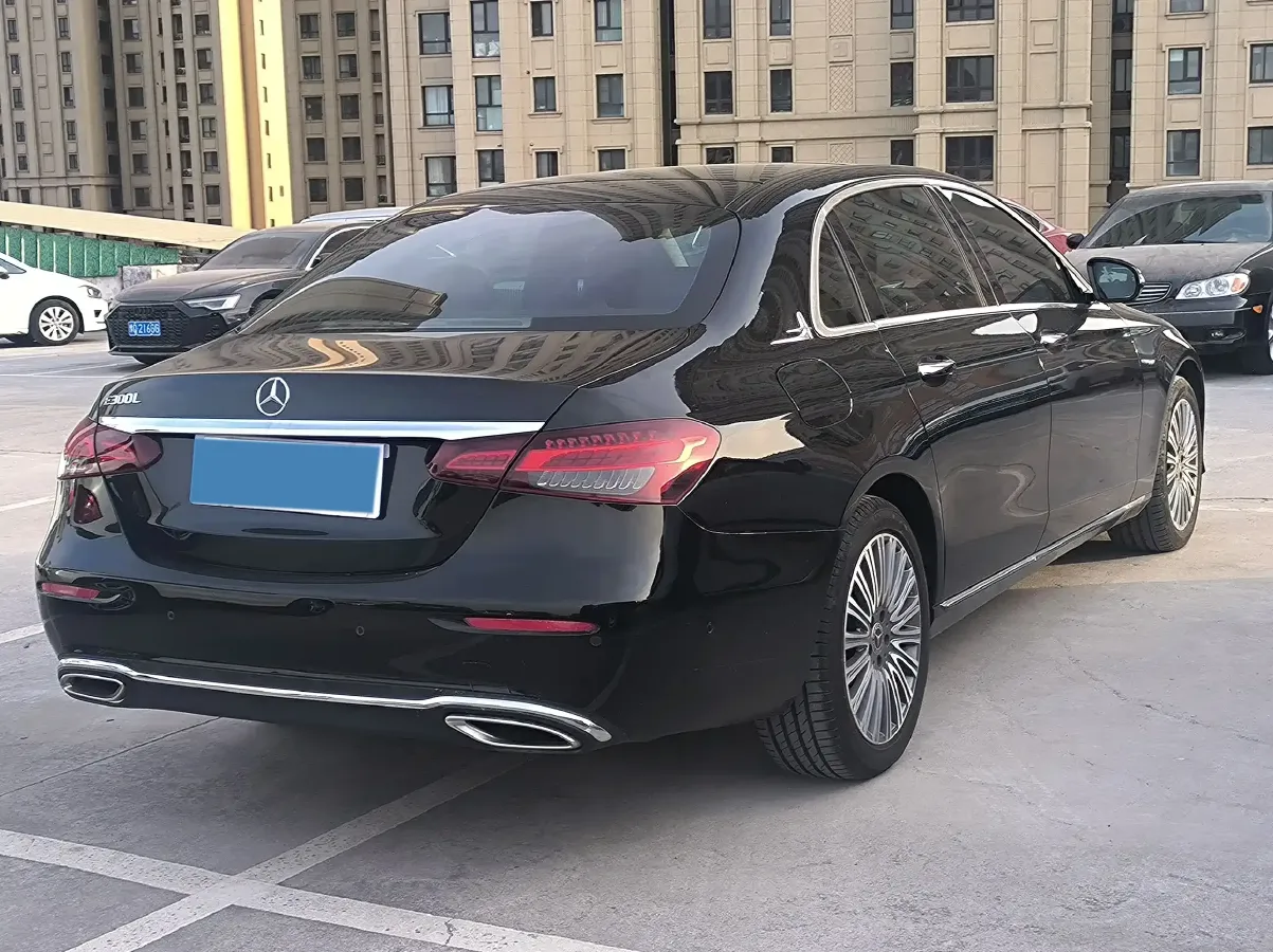 2021 Mercedes-Benz E Class 2.0T 258HP L4 9AT,autocango,china used car exporter,china ev exporter,chinese used car exporter,chinese used ev exporter