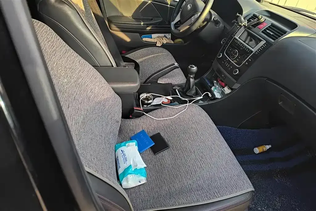 2013 BYD G6 2.0L 140HP L4 5MT,autocango,china used car exporter,china ev exporter,chinese used car exporter,chinese used ev exporter