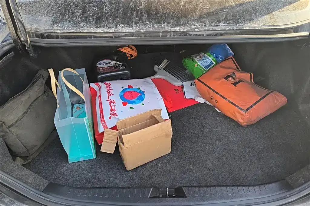 2013 BYD G6 2.0L 140HP L4 5MT,autocango,china used car exporter,china ev exporter,chinese used car exporter,chinese used ev exporter