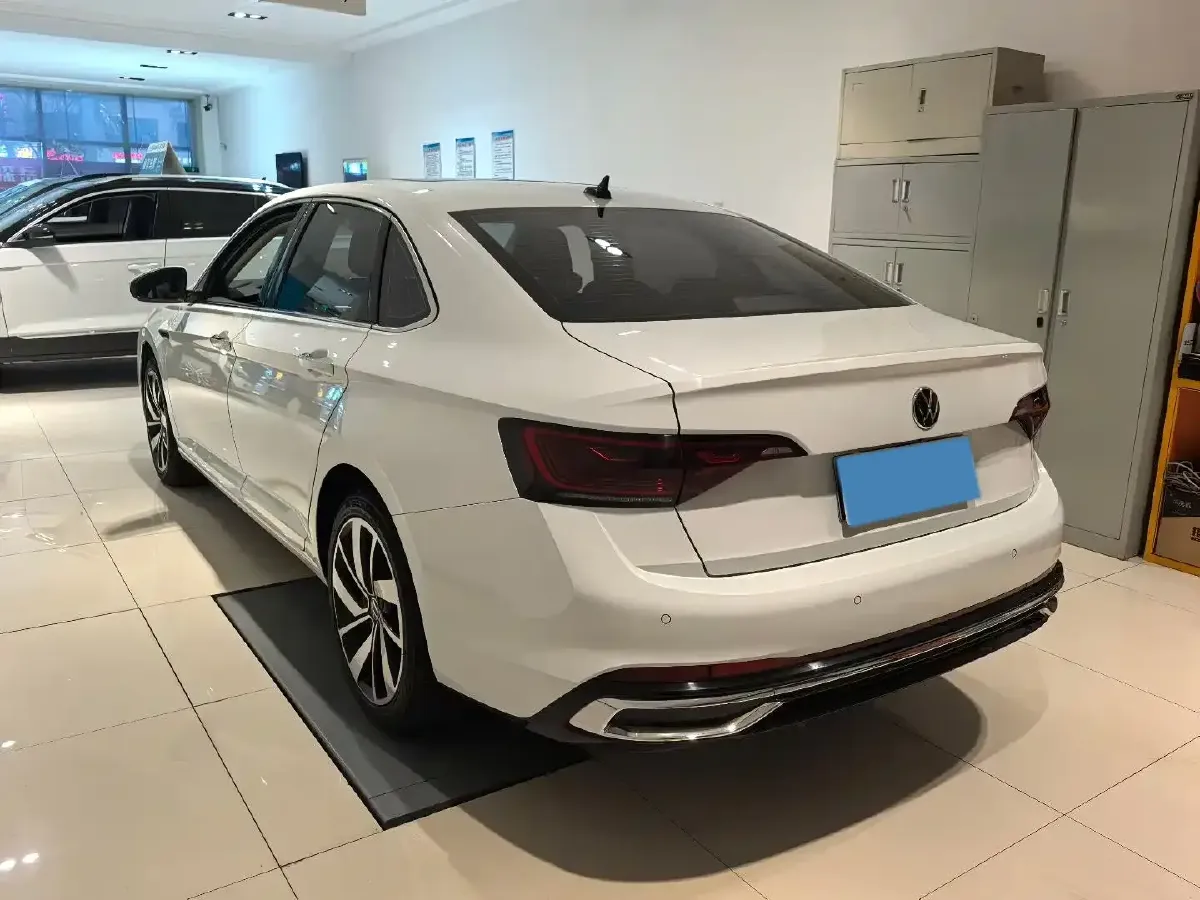 2023 Volkswagen Sagitar 1.5T 160HP L4 7DCT,autocango,china used car exporter,china ev exporter,chinese used car exporter,chinese used ev exporter