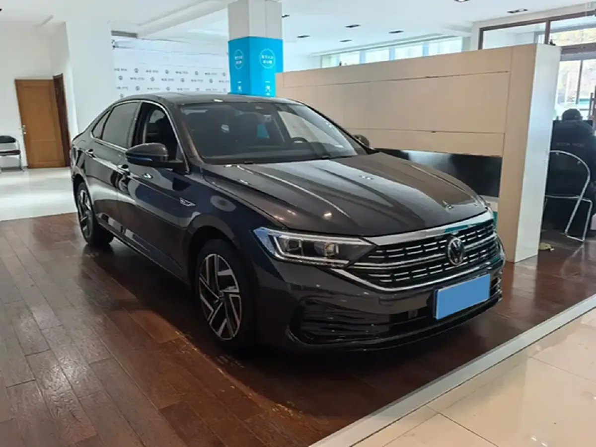 2024 Volkswagen Sagitar 1.5T 160HP L4 7DCT,autocango,china used car exporter,china ev exporter,chinese used car exporter,chinese used ev exporter