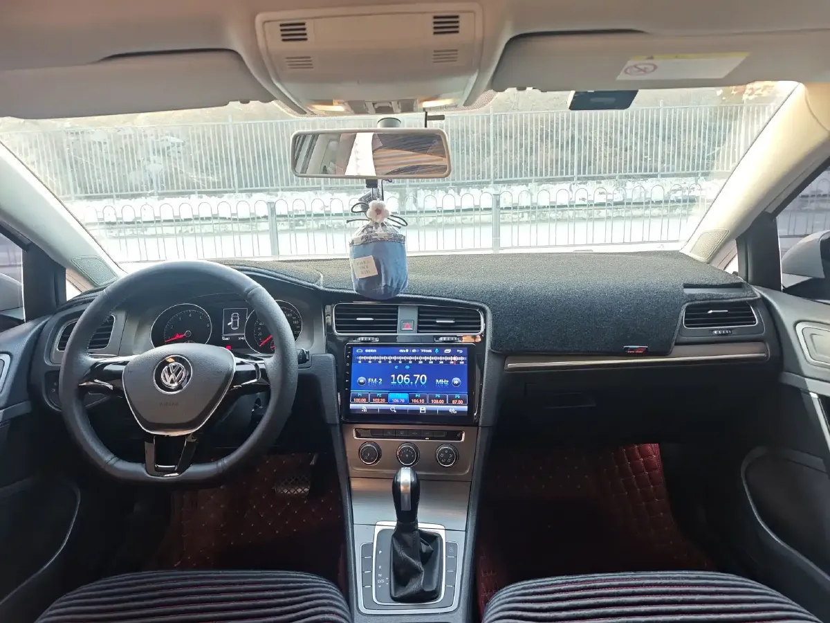 2015 Volkswagen Golf 1.4T 131HP L4 7DCT,autocango,china used car exporter,china ev exporter,chinese used car exporter,chinese used ev exporter