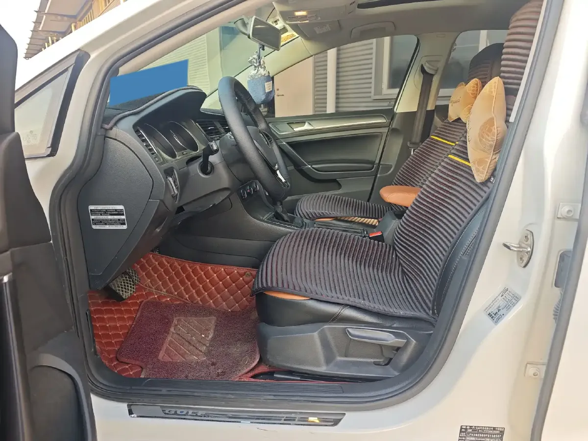 2015 Volkswagen Golf 1.4T 131HP L4 7DCT,autocango,china used car exporter,china ev exporter,chinese used car exporter,chinese used ev exporter