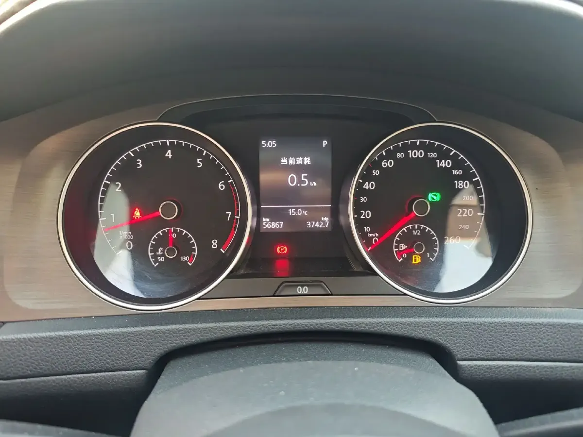 2015 Volkswagen Golf 1.4T 131HP L4 7DCT,autocango,china used car exporter,china ev exporter,chinese used car exporter,chinese used ev exporter