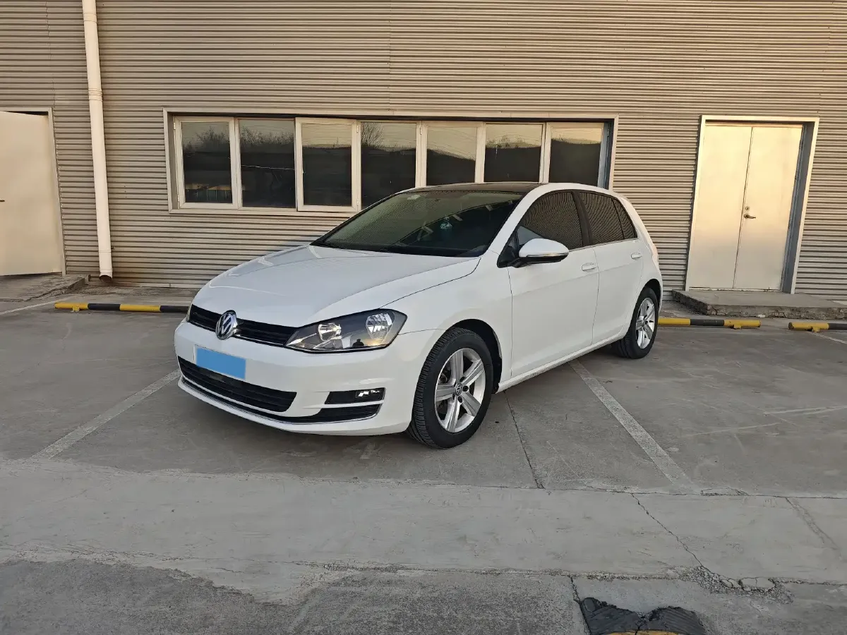 2015 Volkswagen Golf 1.4T 131HP L4 7DCT,autocango,china used car exporter,china ev exporter,chinese used car exporter,chinese used ev exporter