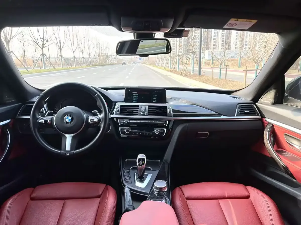 2020 BMW 3 Series GT 2.0T 252HP L4 8AT,autocango,china used car exporter,china ev exporter,chinese used car exporter,chinese used ev exporter