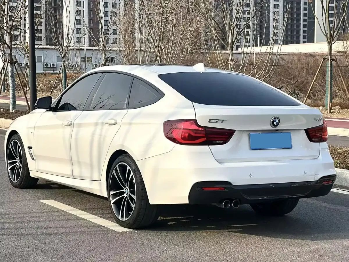 2020 BMW 3 Series GT 2.0T 252HP L4 8AT,autocango,china used car exporter,china ev exporter,chinese used car exporter,chinese used ev exporter