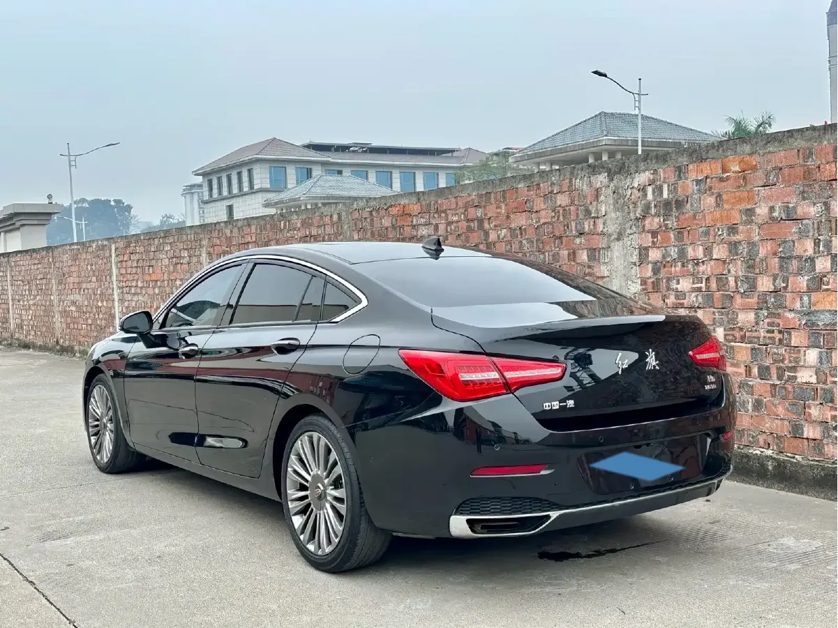 2020 HongQi H5 1.8T 197HP L4 6AT,autocango,china used car exporter,china ev exporter,chinese used car exporter,chinese used ev exporter