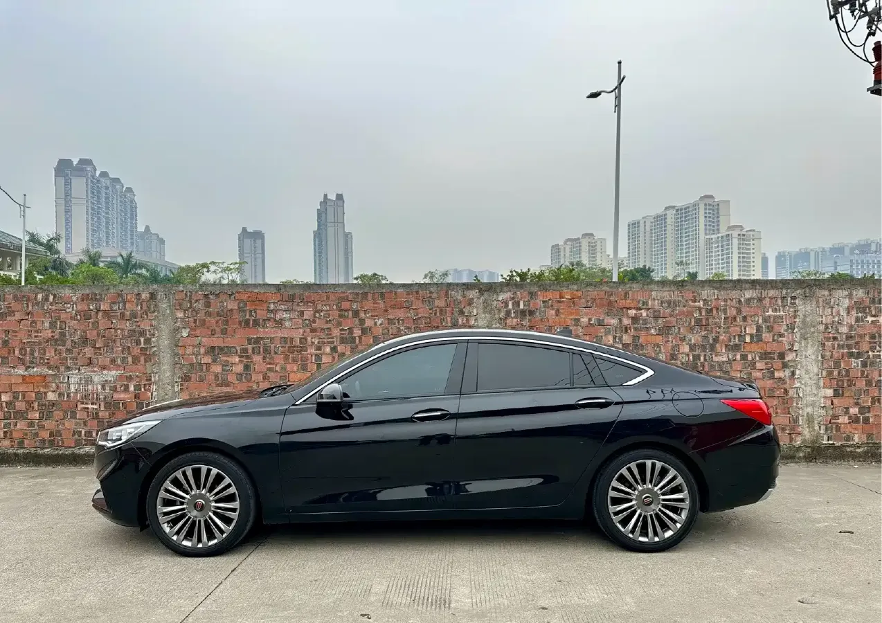 2020 HongQi H5 1.8T 197HP L4 6AT,autocango,china used car exporter,china ev exporter,chinese used car exporter,chinese used ev exporter