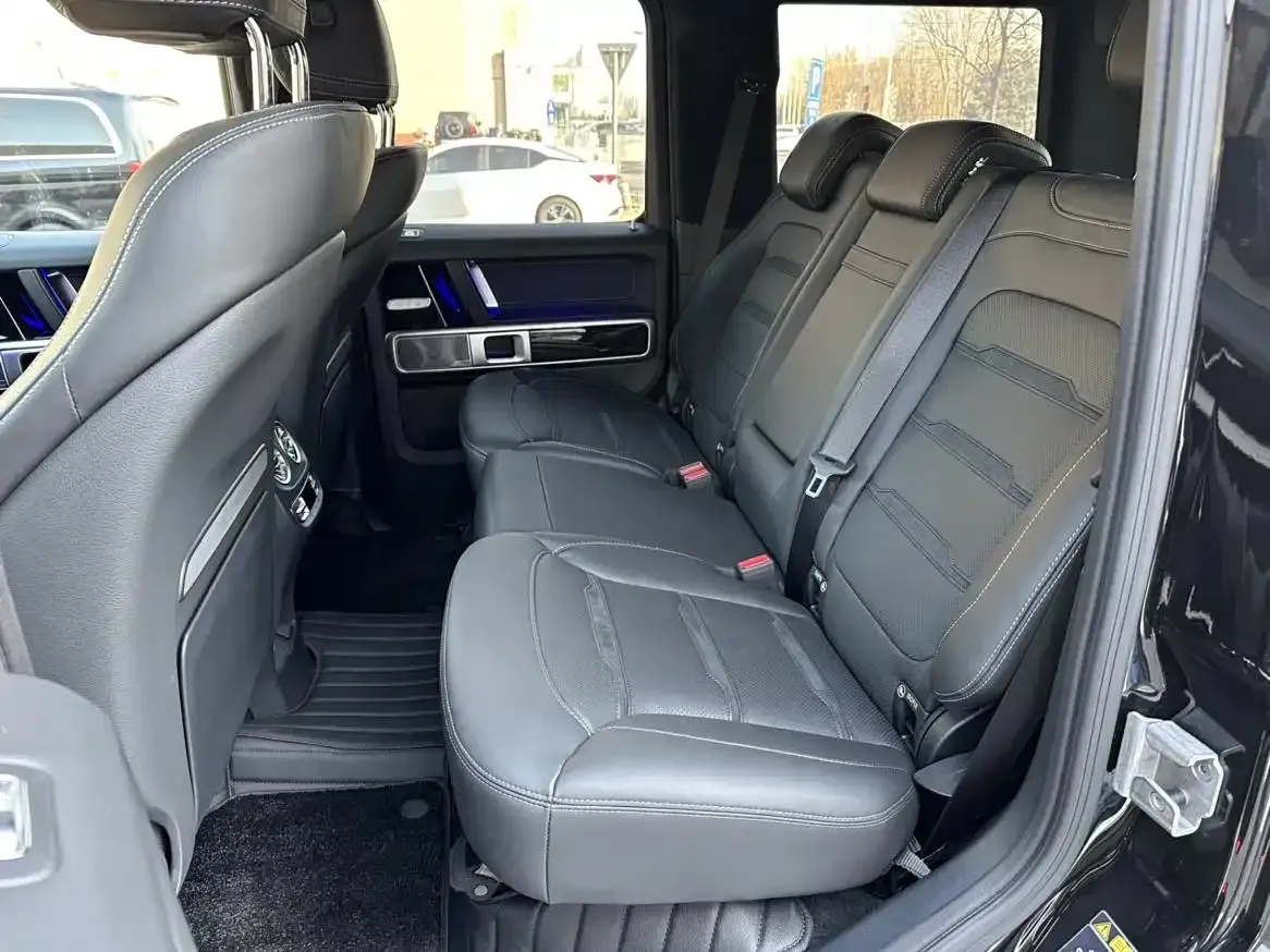 2025 Mercedes-Benz G AMG 4.0T 585HP V8 9AT,autocango,china used car exporter,china ev exporter,chinese used car exporter,chinese used ev exporter
