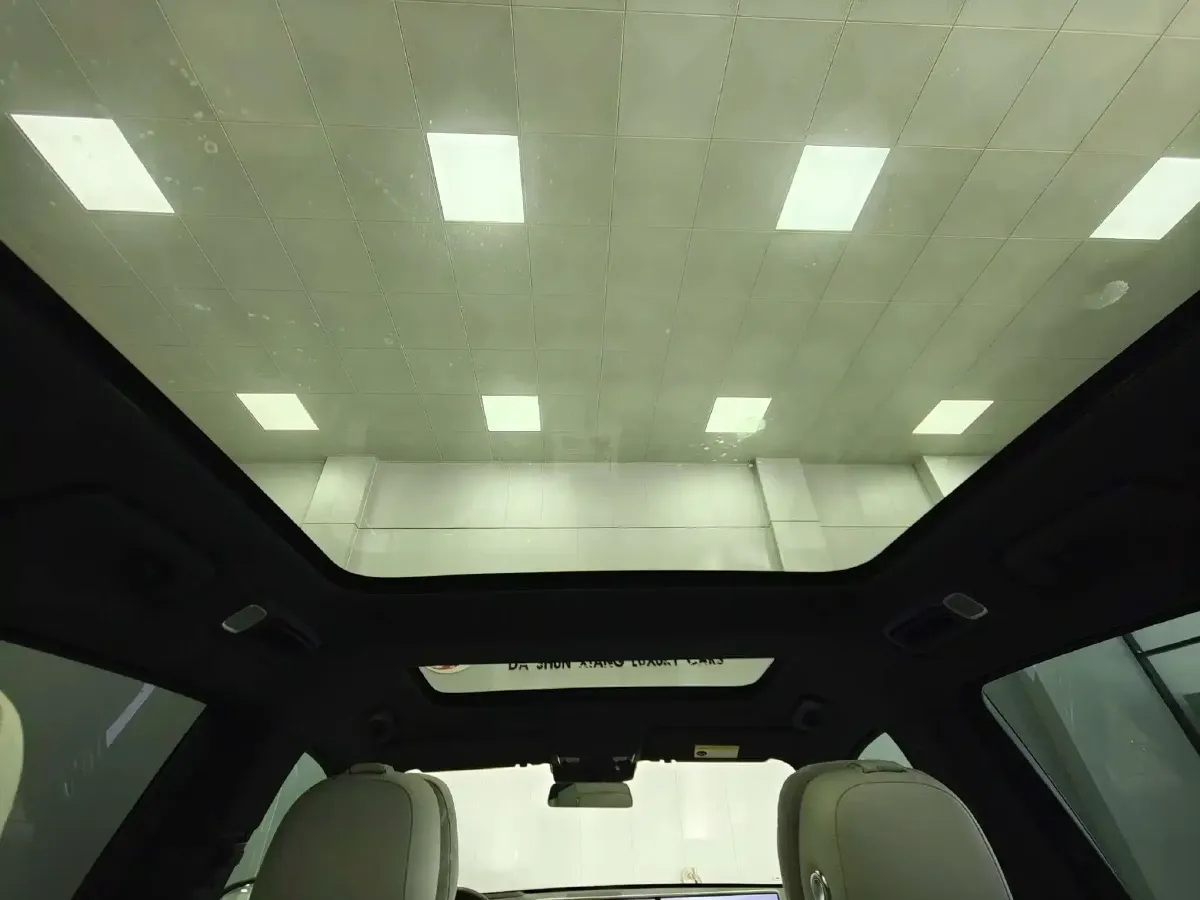 2025 Li L8 Range Extended 154HP REEV,autocango,china used car exporter,china ev exporter,chinese used car exporter,chinese used ev exporter